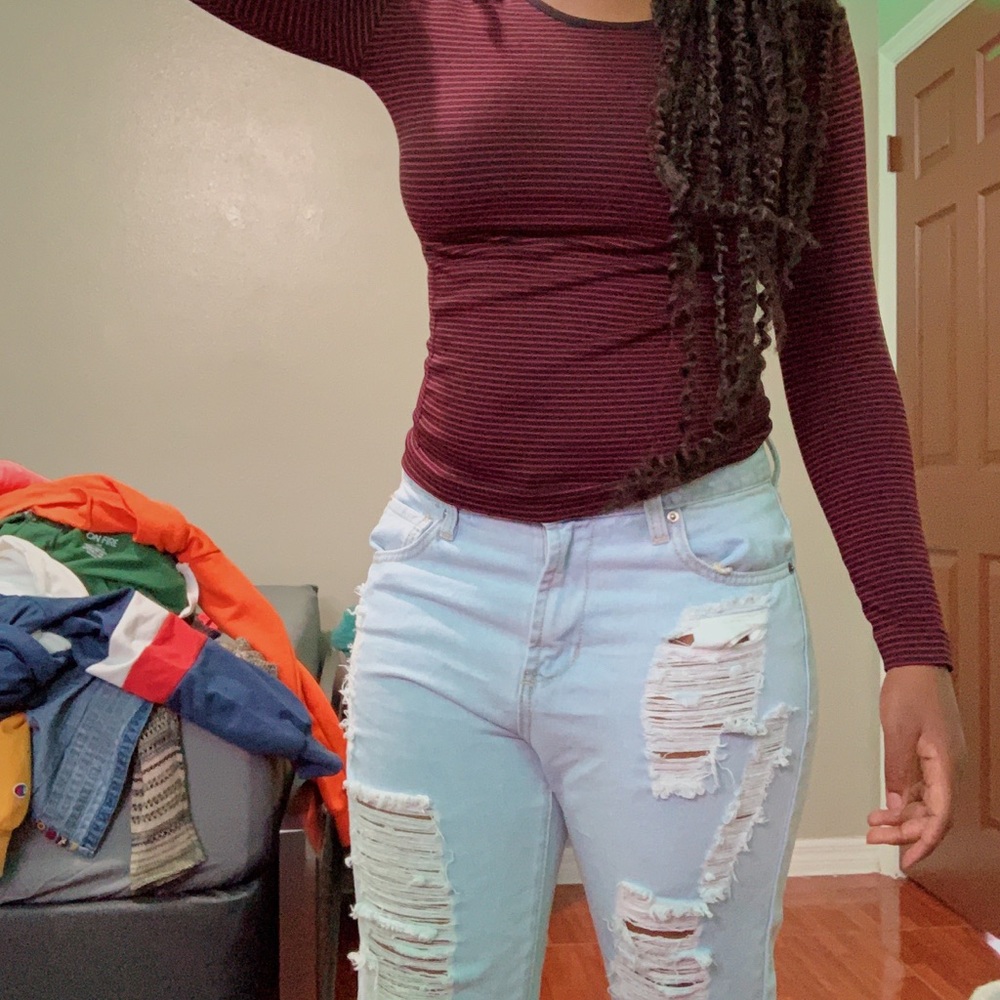 Light Distressed Boyfriend Jeans